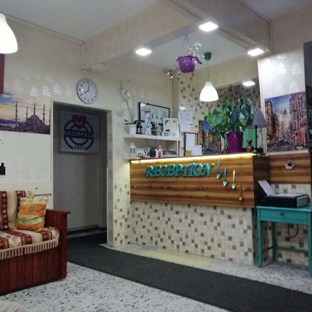 Hayat Pansiyon Vandrehjem Istanbul Eksteriør billede